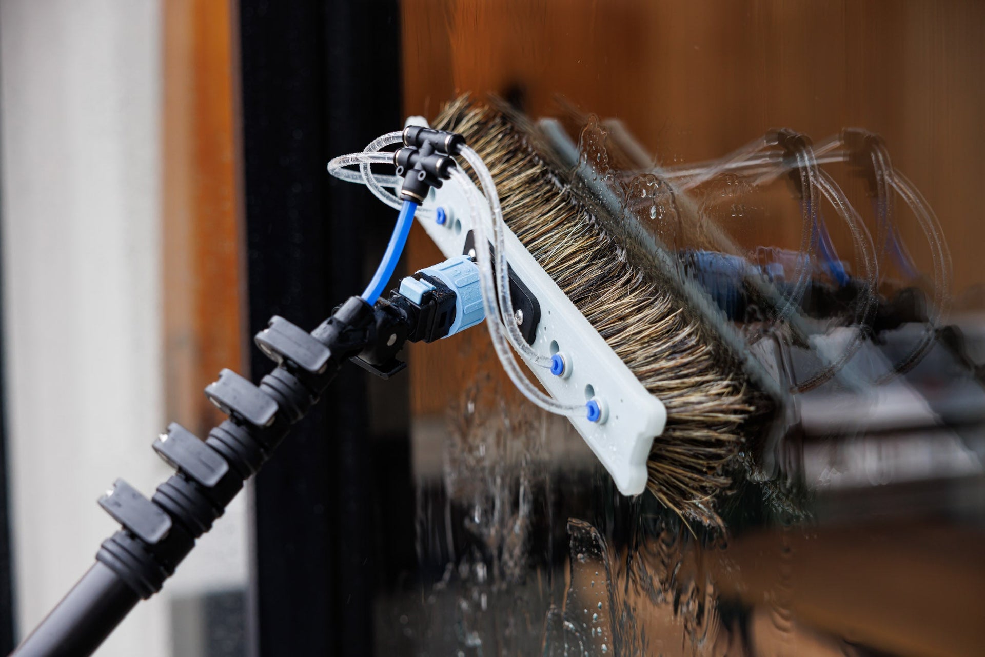 Edge™ 350 Boar Brush