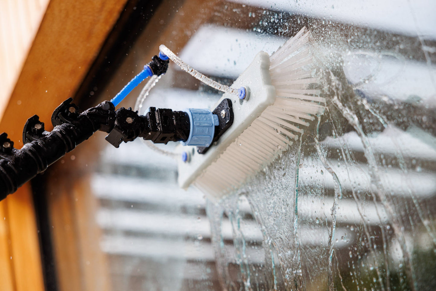 Brosse Edge™ 260 DuPont