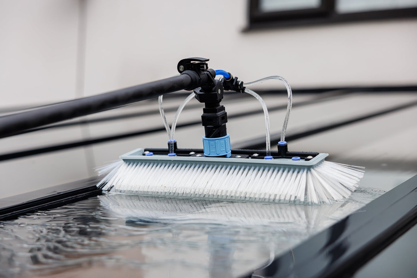 Edge™ 350 Sill Elite Brush